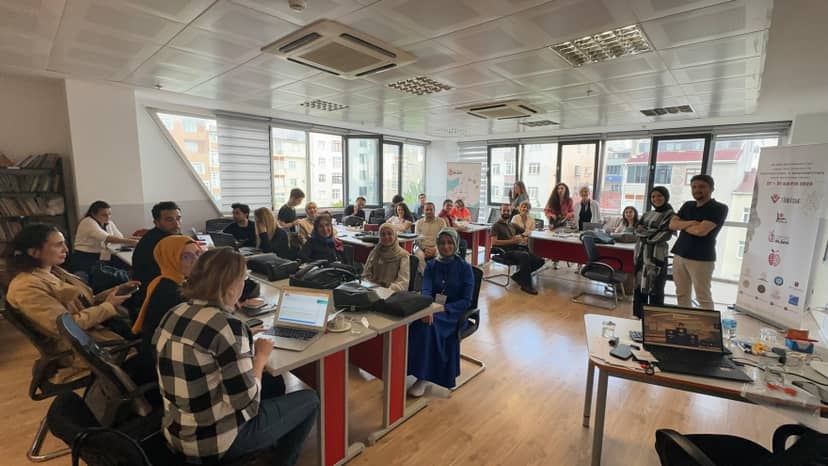 Proje İşbirliklerimiz İle Eğitimde Yapay Zeka Kullanımına Dair Çalışmalarımıza Devam Ediyoruz