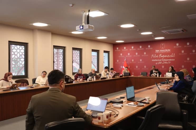 Uygulama ve Araştırma Merkezlerine Yönelik ChatGPT ve Gemini Destekli Bibliyometrik Analiz Eğitimi Gerçekleştirildi